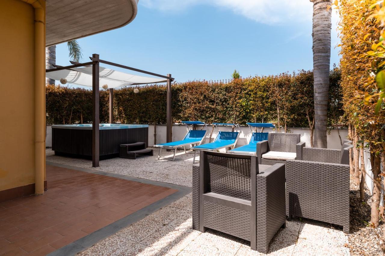 Le Ville Della Contea -Vacation Rentals Mascali Eksteriør bilde