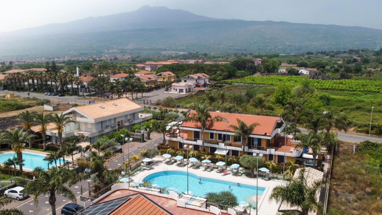 Le Ville Della Contea -Vacation Rentals Mascali Eksteriør bilde